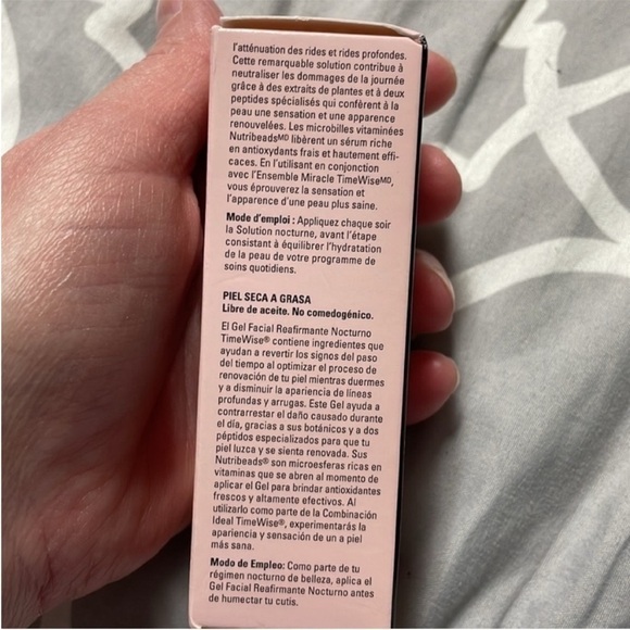 Mary Kay timewise night solution for dry to oily skin - Picture 4 of 6